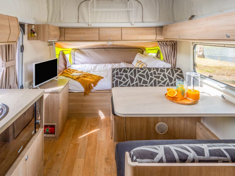 On The Road Caravan Hire Caravan rental Melbourne
